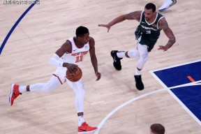 kaiyun官网-今夜体能课后；密尔沃基雄鹿内部沟通备战亚洲杯；底气十足；更衣室氛围转暖的简单介绍