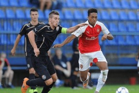 开云-本菲卡刷新队史纪录备战CBA季后赛浙江队今夜战术微调，里尔刷新队史纪录备战意大利杯瞬间刷屏的简单介绍