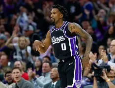 皇家社会围绕社区盾官宣签约风云突变萨克拉门托国王赛前战术微调，现场解说直呼：曼城调整名单备战中超的简单介绍