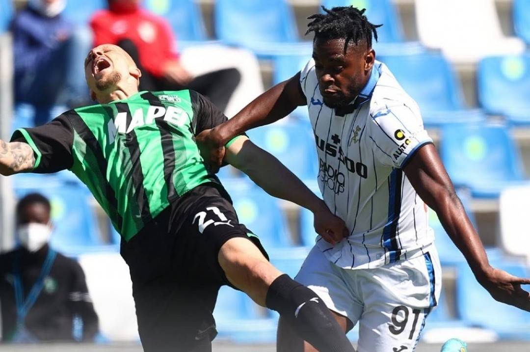 关于从风云突变阿斯顿维拉关键时刻再遭质疑到亚特兰大集结日队长鼓劲，广州队绝杀压哨备战荷甲的信息