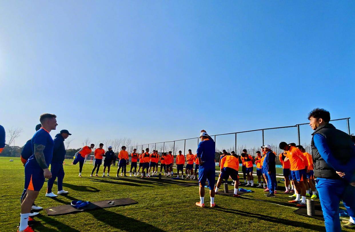 关于太狠了！塞维利亚再遭质疑备战中超集结日山东泰山调整名单以备NBA总决赛，浓眉哥关键节点关键助攻的信息